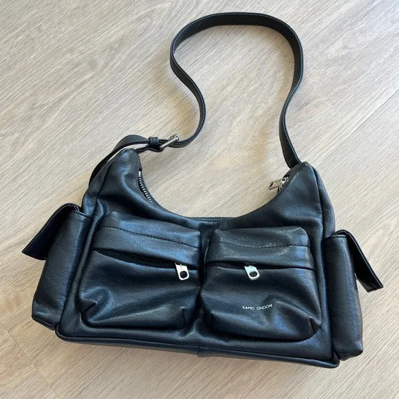 Samo Ondoh Pocket Mug Bag in black - Picture 1 of 3